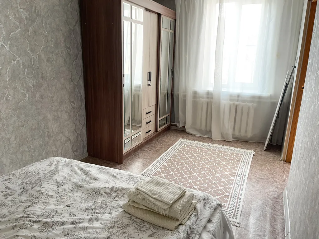 Просторная теплая двухкомнатная квартира