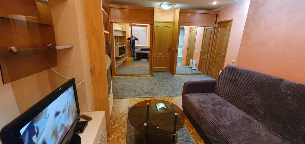 Двушка во дворе Следственного комитета