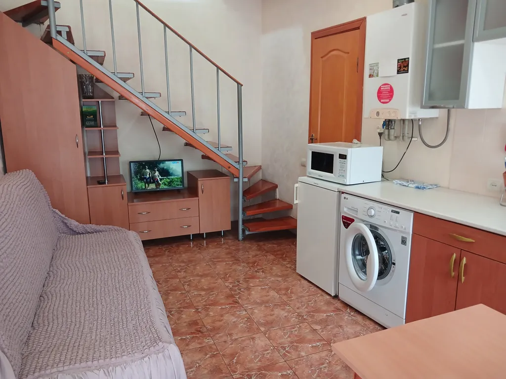 Домик для отдыха в тихом дворе