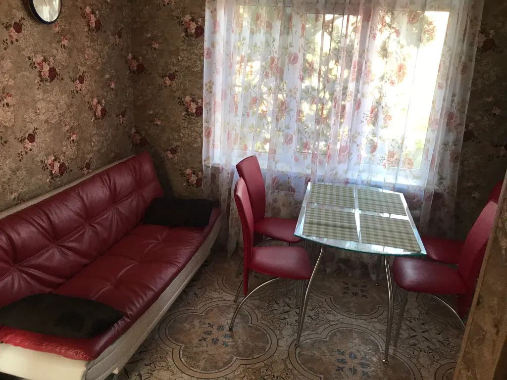 Двухэтажный коттедж