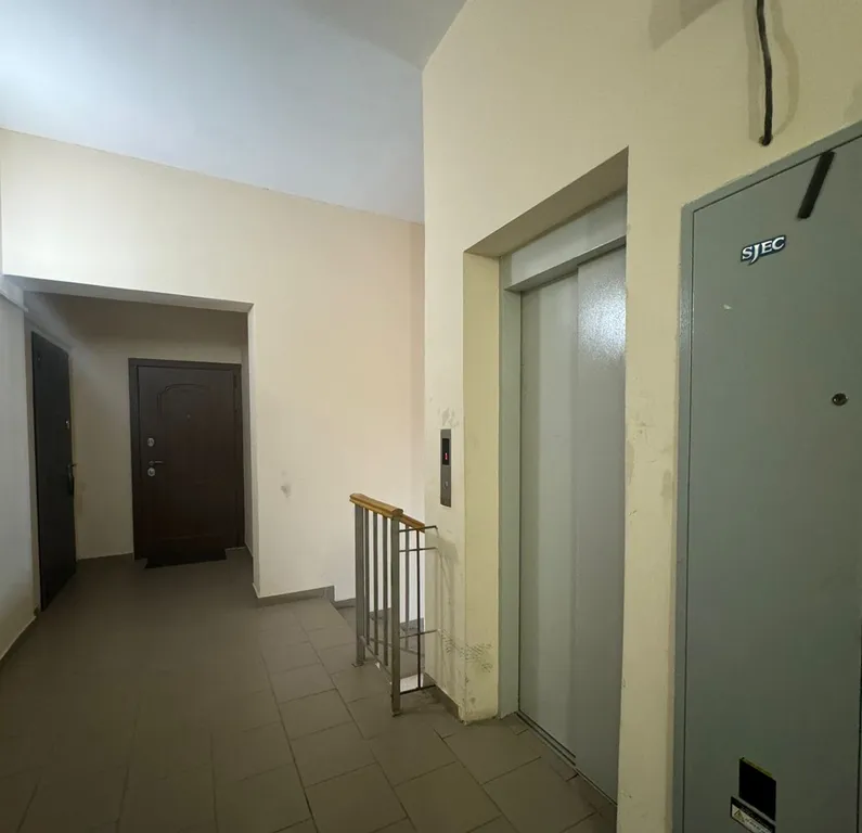 Рядом парк Победы Херсонес не берем оплату за уборку