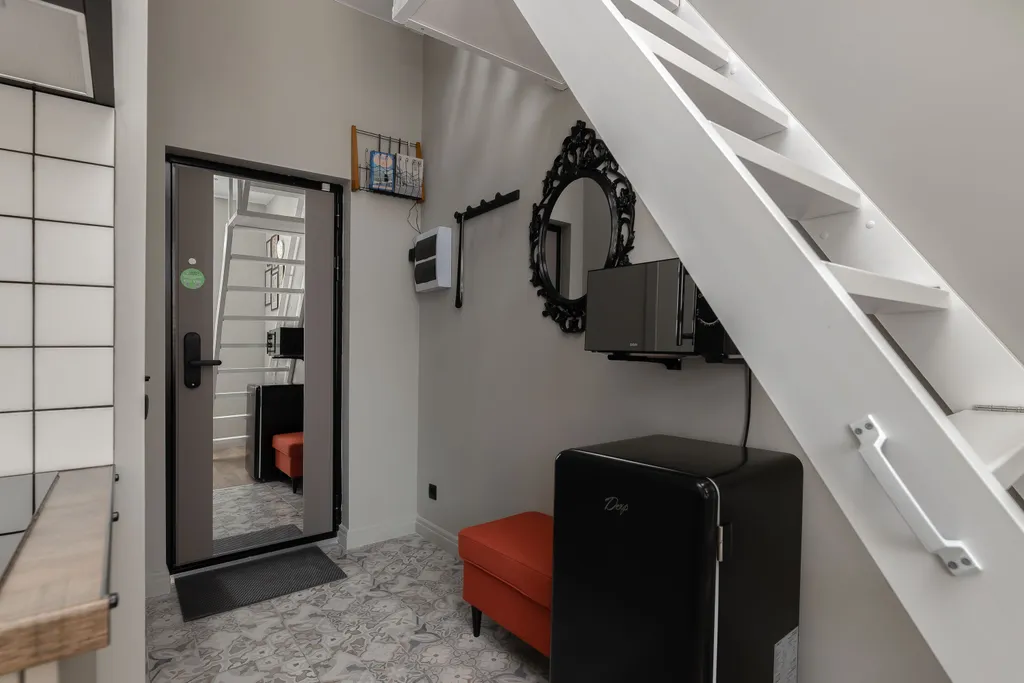 Квартира Квартира Уютная студия у метро. Заезд бесконтактно. Отчётные документы — Москва