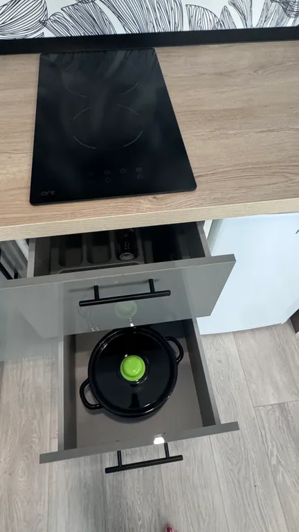 Квартира-студия с видом на город