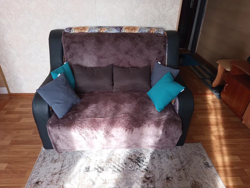 Квартира однокомнатная в центре города, напротив севера Пограничников