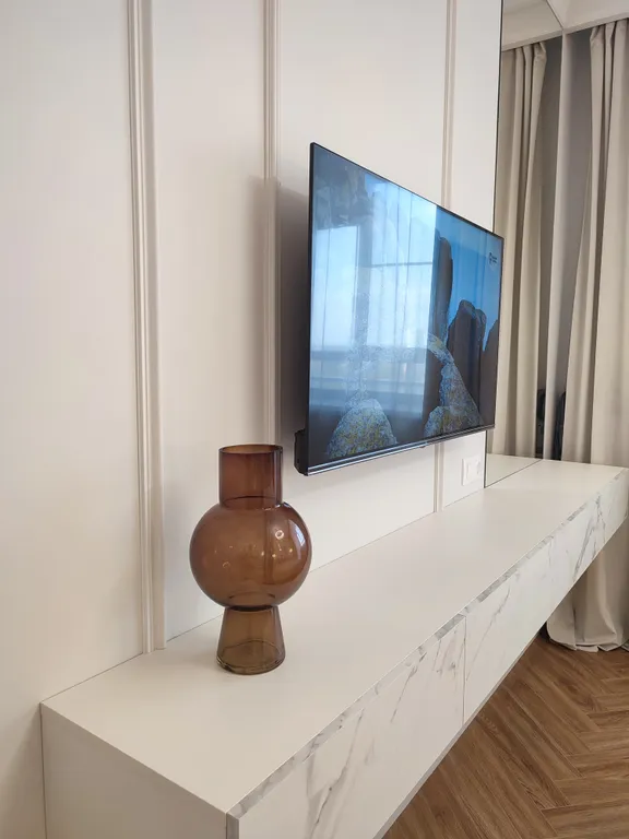 Современные, яркие апартаменты