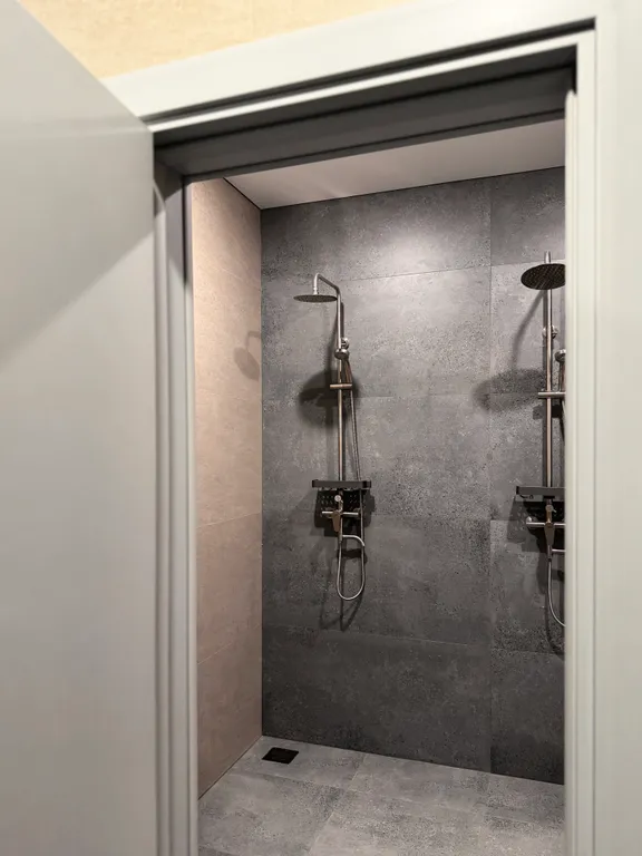 Дом с баней и бассейном