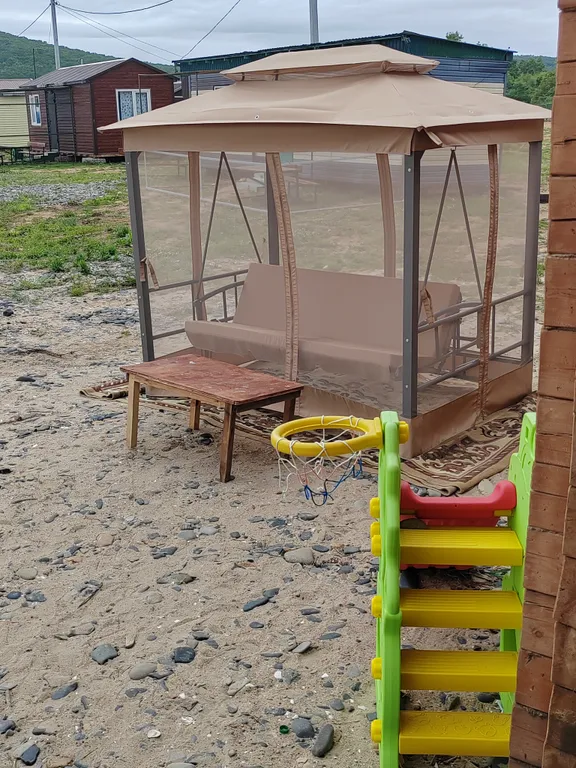 Комплекс с баней из бруса на берегу моря