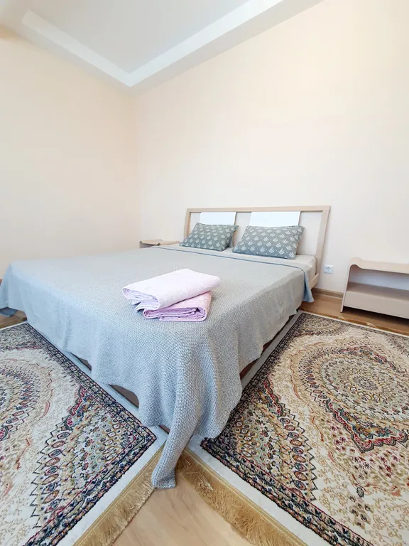 Уютная квартира в самом центре Астаны, с видом с 36 этажа