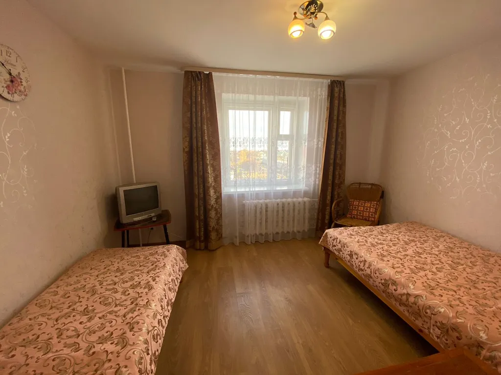 4-комнатная Квартира