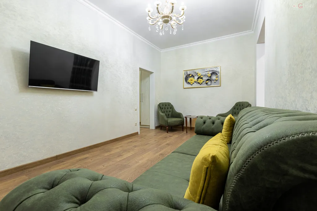 Уютная квартира с видом на липы и сосны