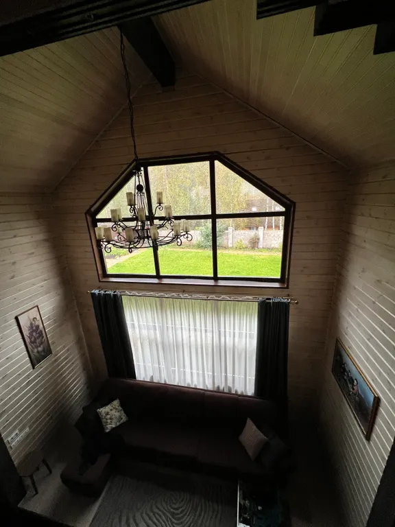 Дом на берегу маны