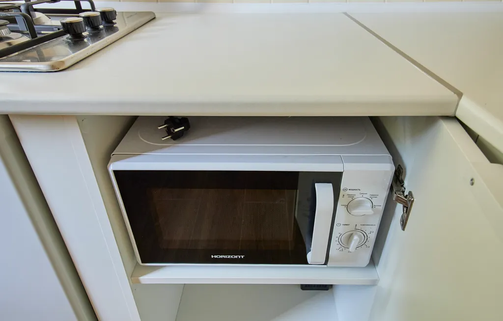 Бежевый Шёпот