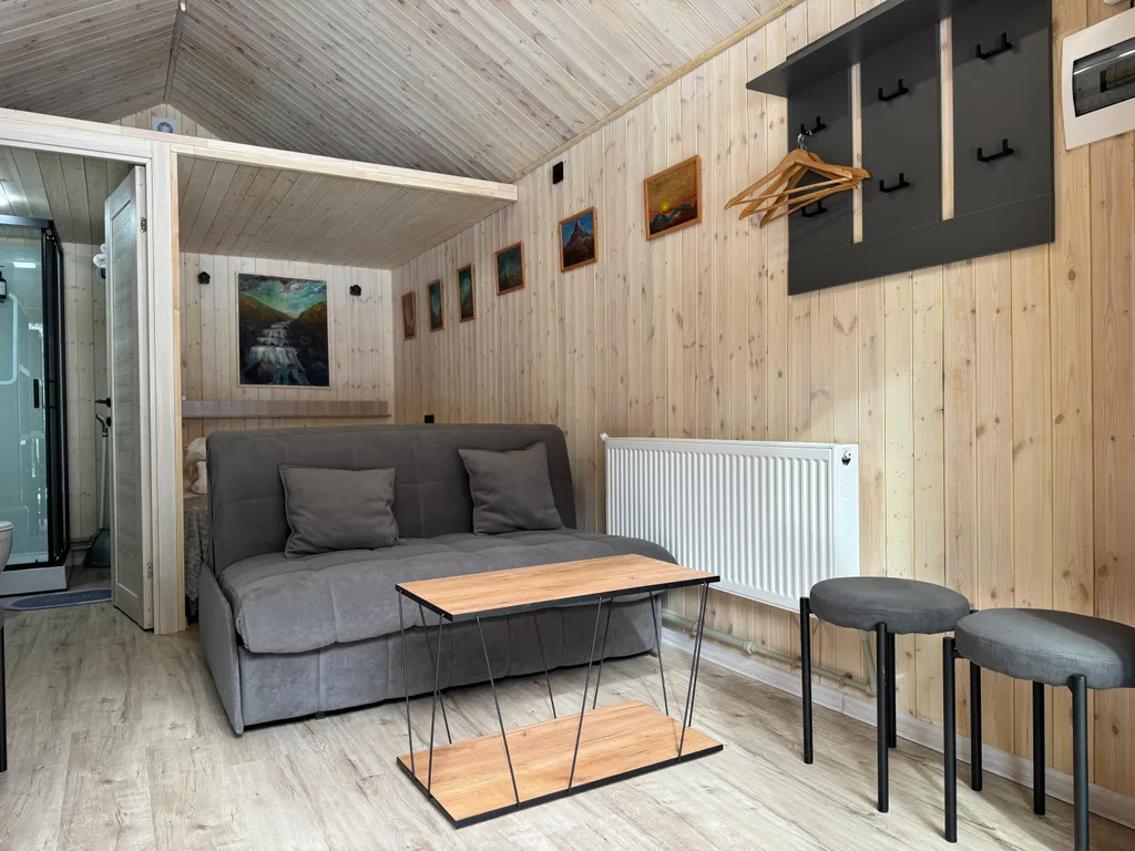 Дом с видом на Кавказский хребет