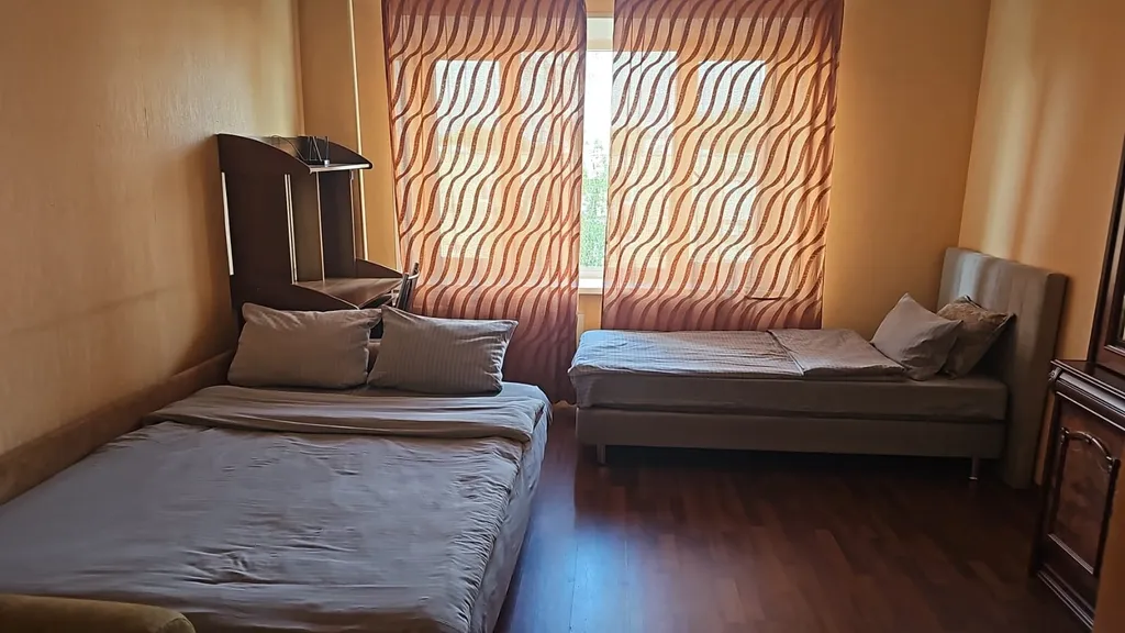 Просторная трешка для командировочных