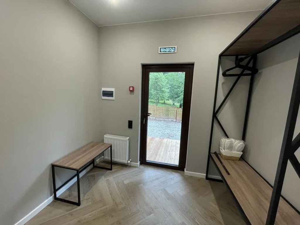 4-комнатный Дом