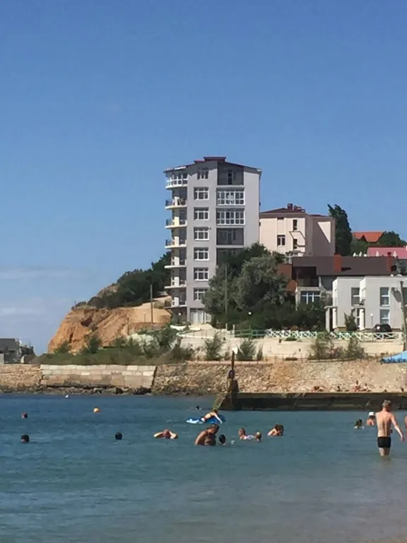 Апаpтамeнты на берегу мoря