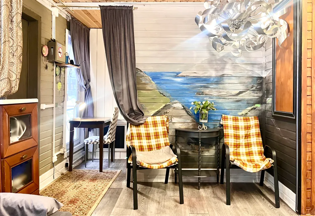 Дом с олененком и гортензиями