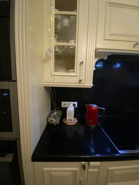 3-комнатная уютная квартира с биокамином и панорамными окнами