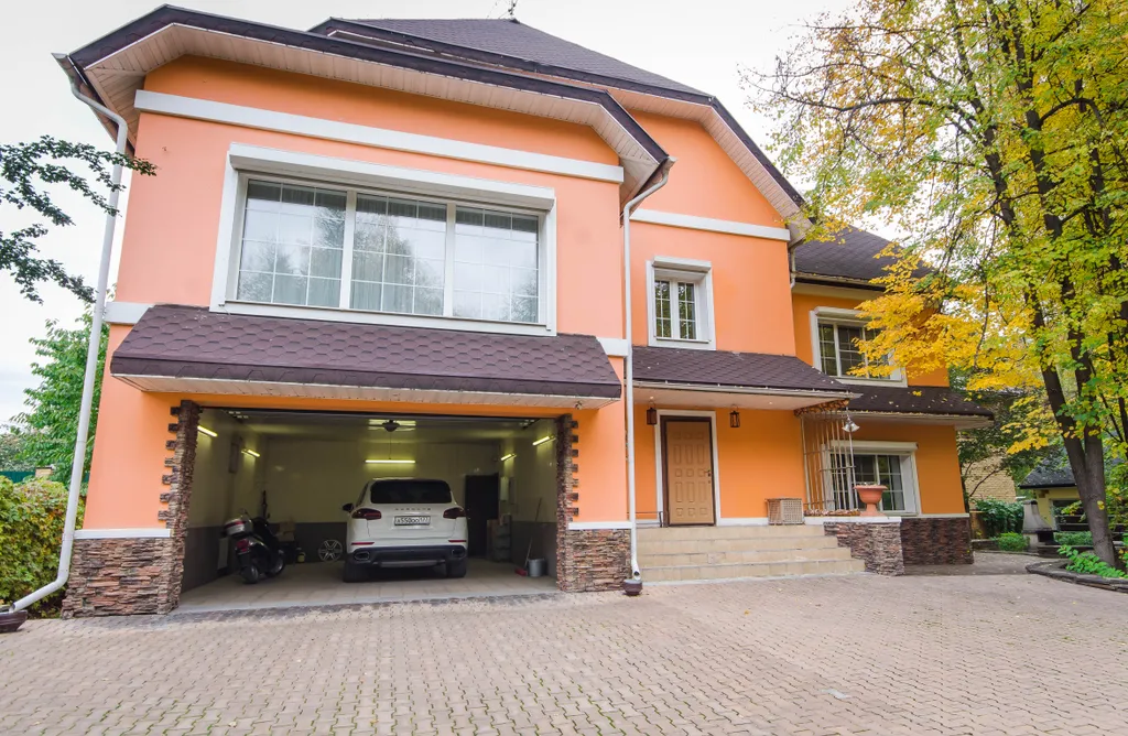 Дом в Балашихе с бассейном и сауной