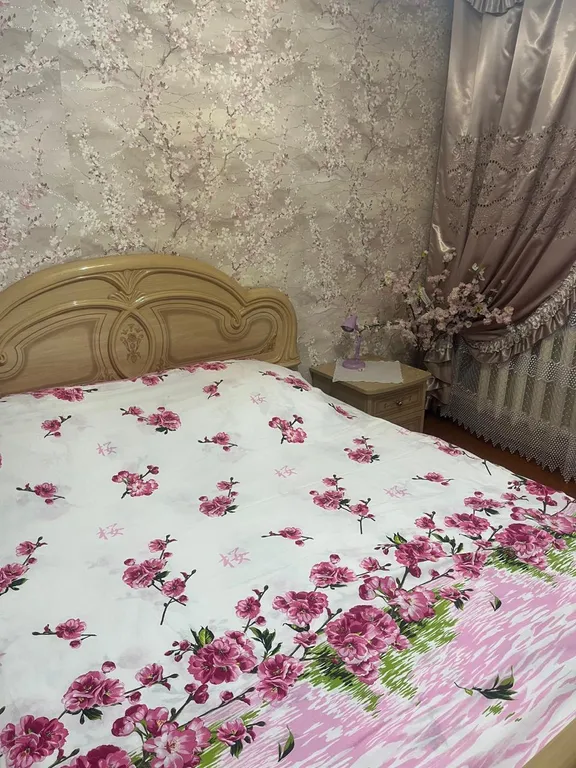 Рядом со склоном