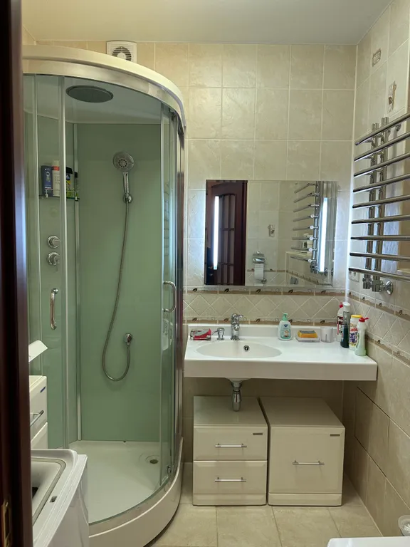 Большая однушка в центре города с отдельной спальней