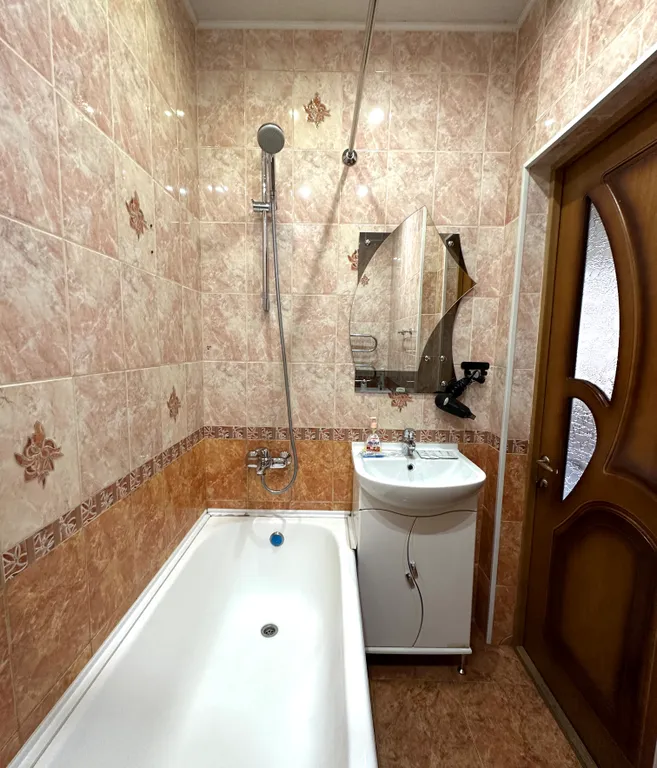 Уютная студия на Смолина в центре. Не берем оплату за финальную уборку