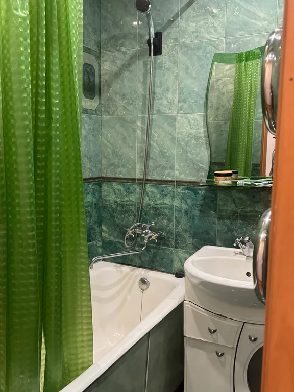 Уютная 2-комнатная квартира на Тополиной аллее