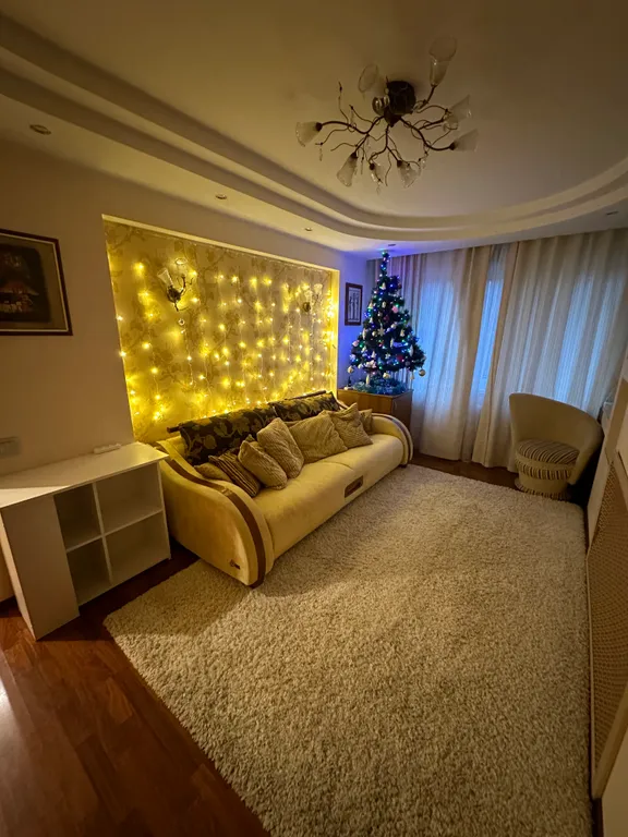 Уютная двухкомнатная квартира в спальном районе