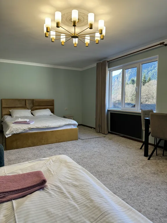 Коттедж у Озера