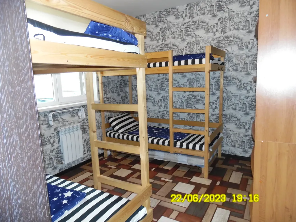 Уютная комфортная  половина дома с отдельным входом