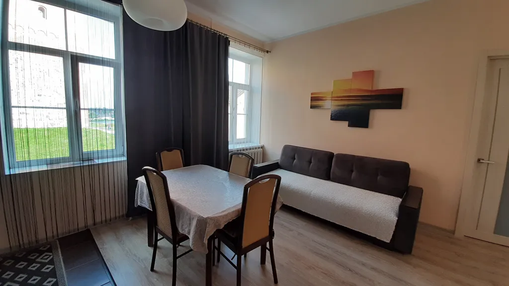 Квартира с видом на Лидский замок — аренда посуточно в Лида