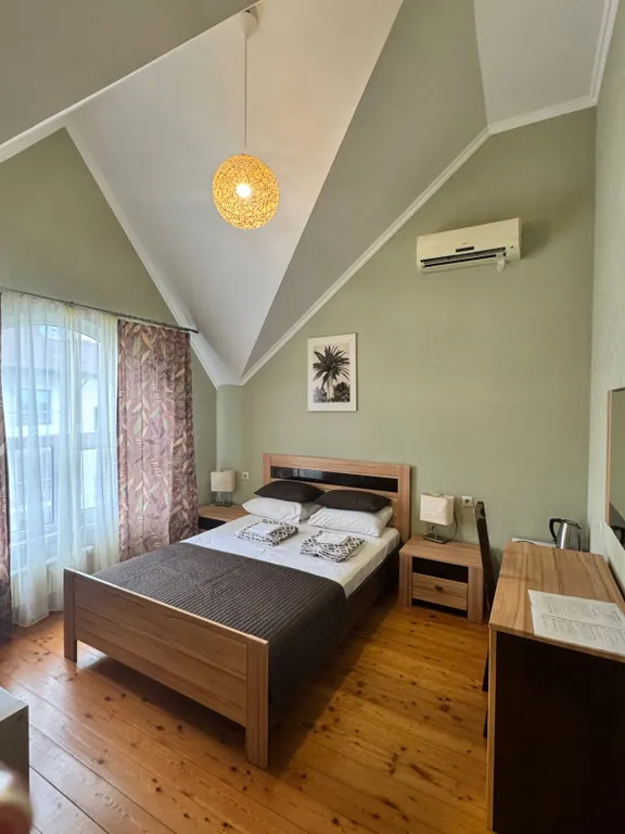 Квартира Квартира Двухместный номер комфорт с двуспальной кроватью — Адлер