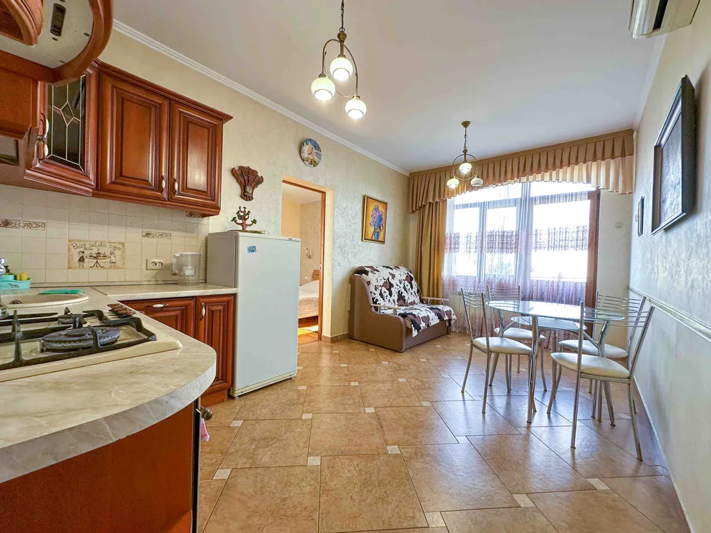 Квартира 3-комнатная Квартира — Адлер