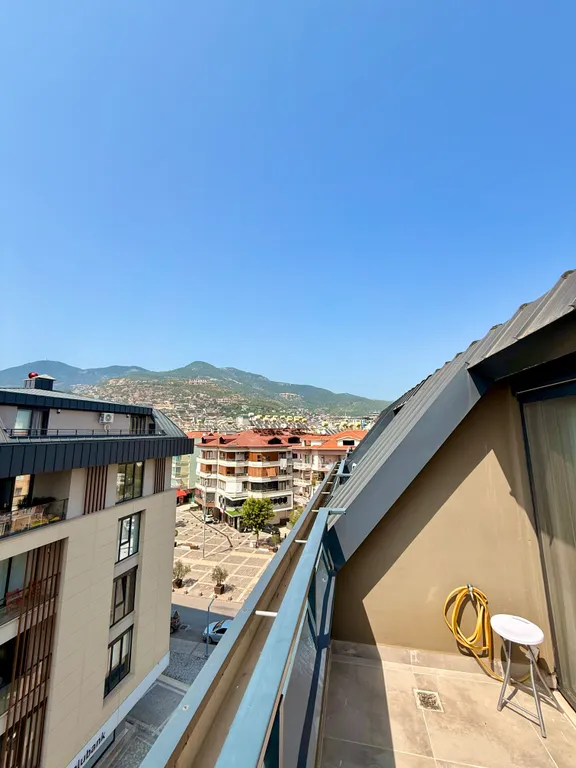 SA Apartments! Luxury 2bd Flat 150m to the Beach