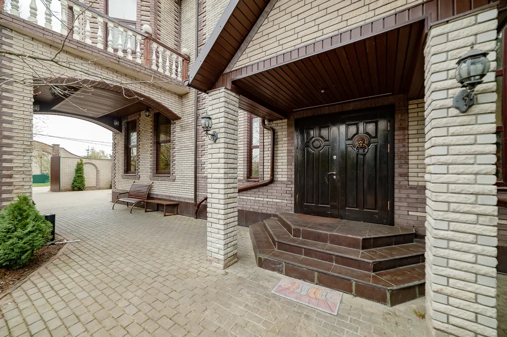 6-комнатный Дом