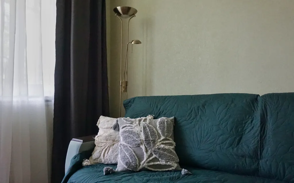 Трешка с изолированными спальнями в центре