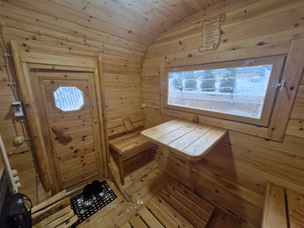 Коттедж А-фрейм с видом на озеро и лес — Казань