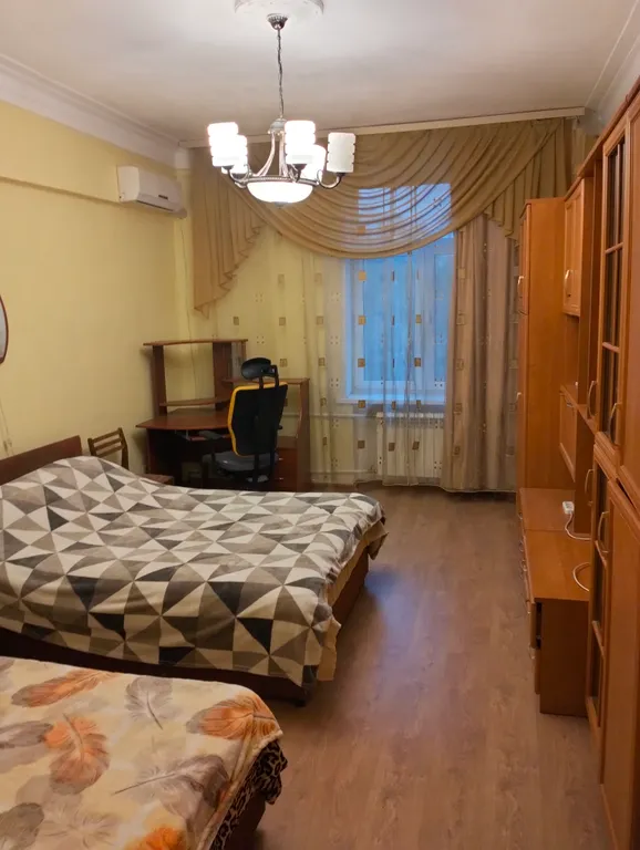 Квартира рядом с метро перово, в сталинском доме