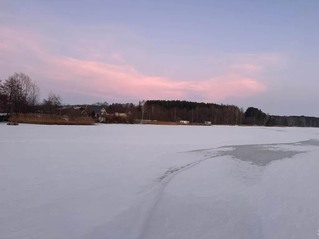 Коттедж с видом на Горьковское море