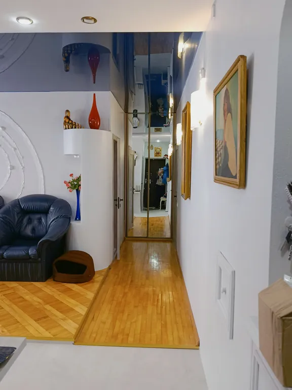 Уютная комната в 3-комнатной квартире в центре города