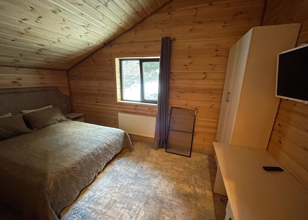 Дом 2-этажный с гамаком и мангальной зоной