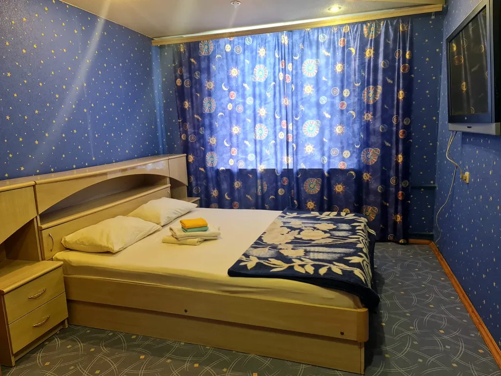 Двухкомнатная квартира в центре Сыктывкара — аренда посуточно в Сыктывкар