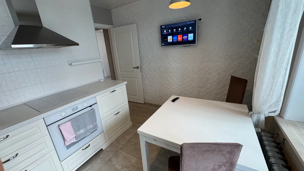 Классная квартира в центре с видом на набережную