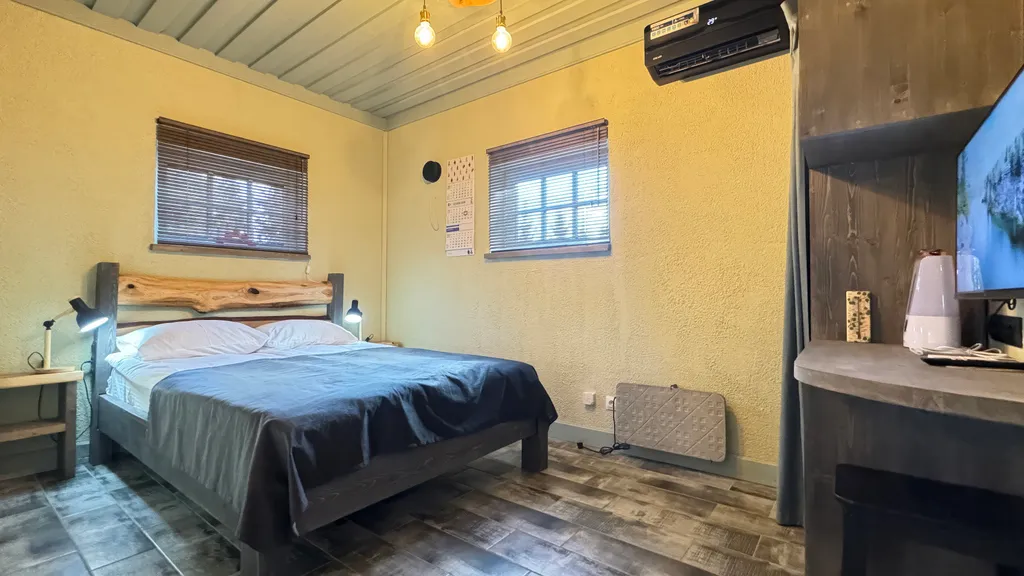 Коттедж Black&White у пристани в центре города