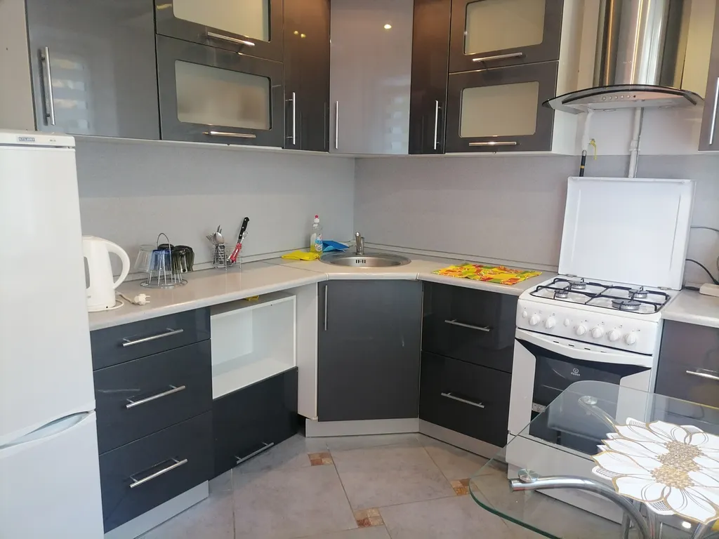 Светлая квартира в самом центре у площади Победы