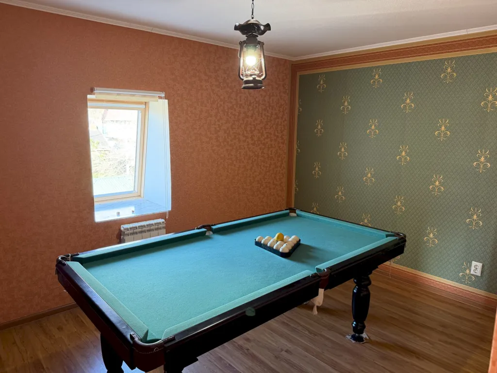 Дом с террасами и видом на море, рядом с центром