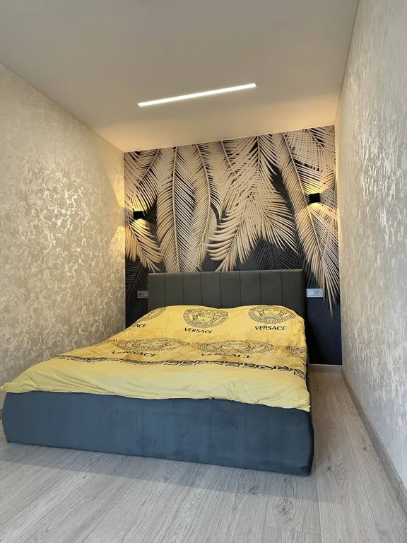 Двухкомнатная квартира Монро в центре