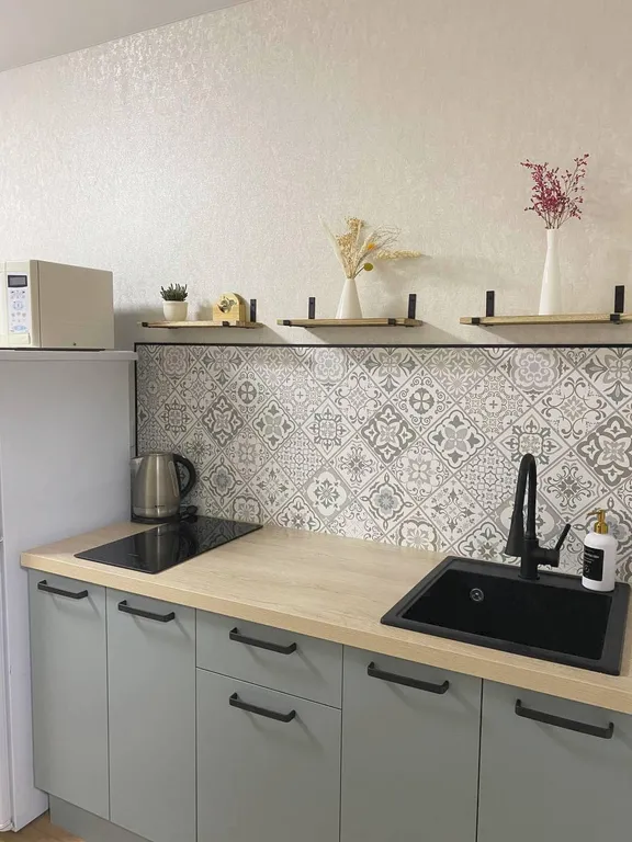 Чистая квартира у зоопарка с видом на город