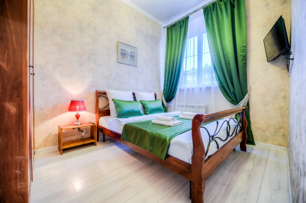 Квартира на Театральной Площади — аренда посуточно в Челябинск