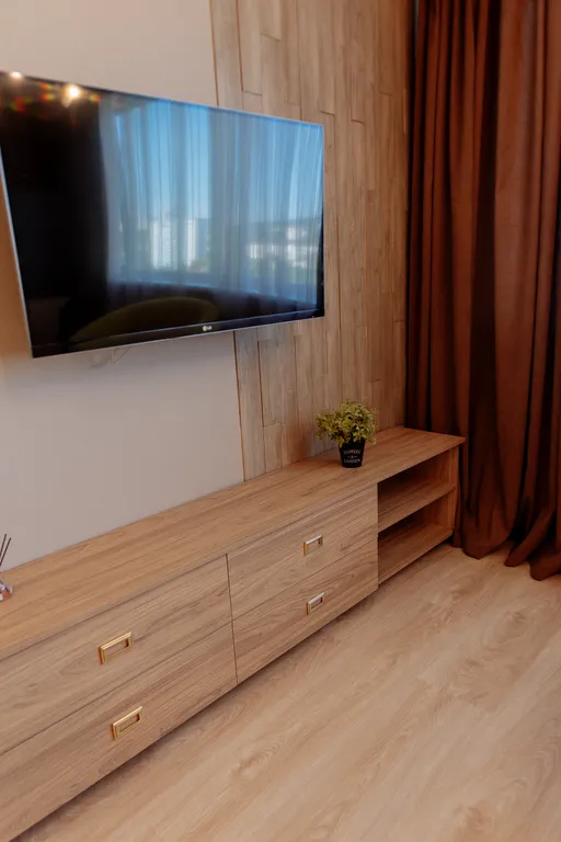 Уютная студия возле мостов города